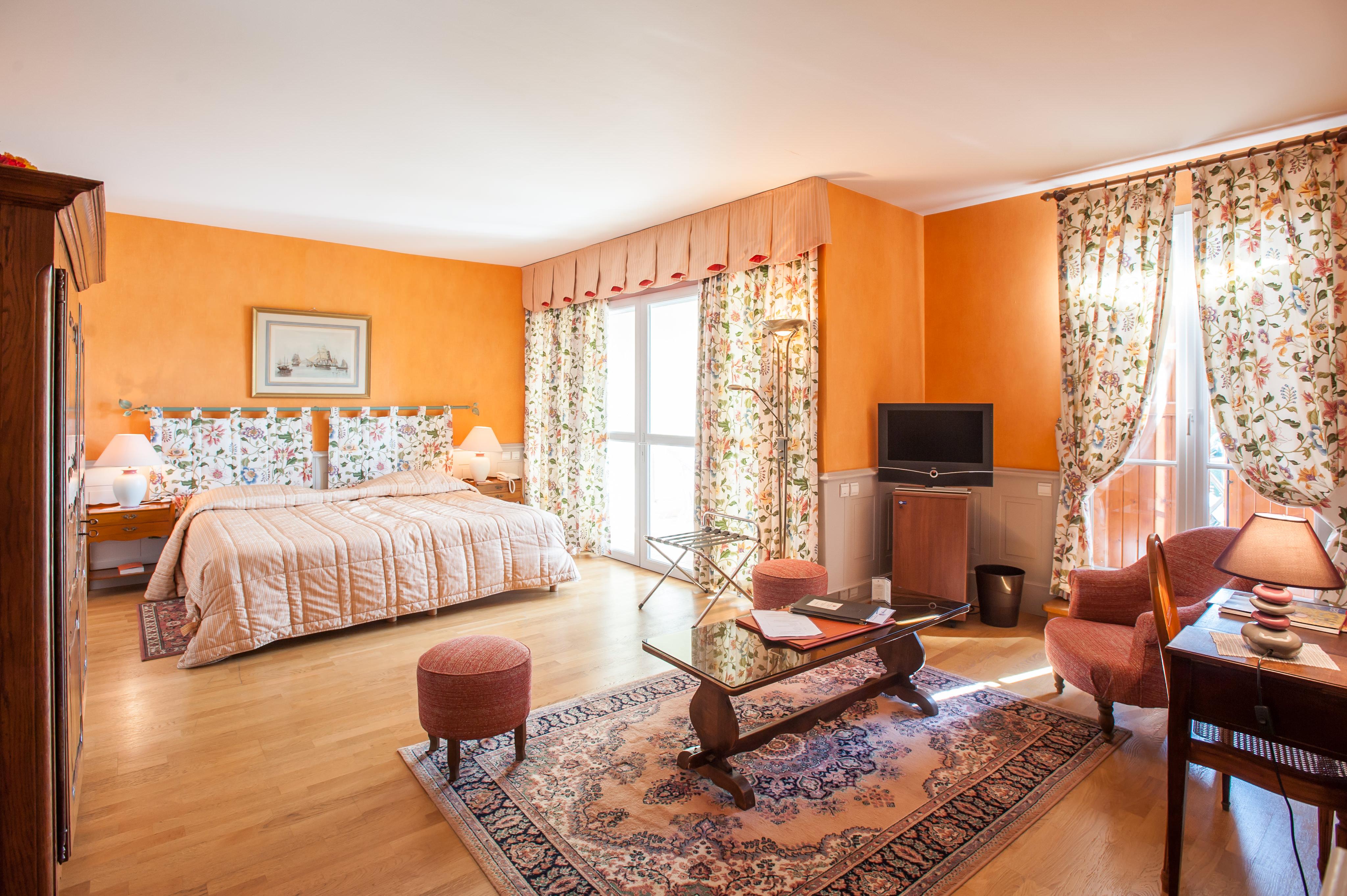 Hotel Beau Rivage Condrieu Exterior photo